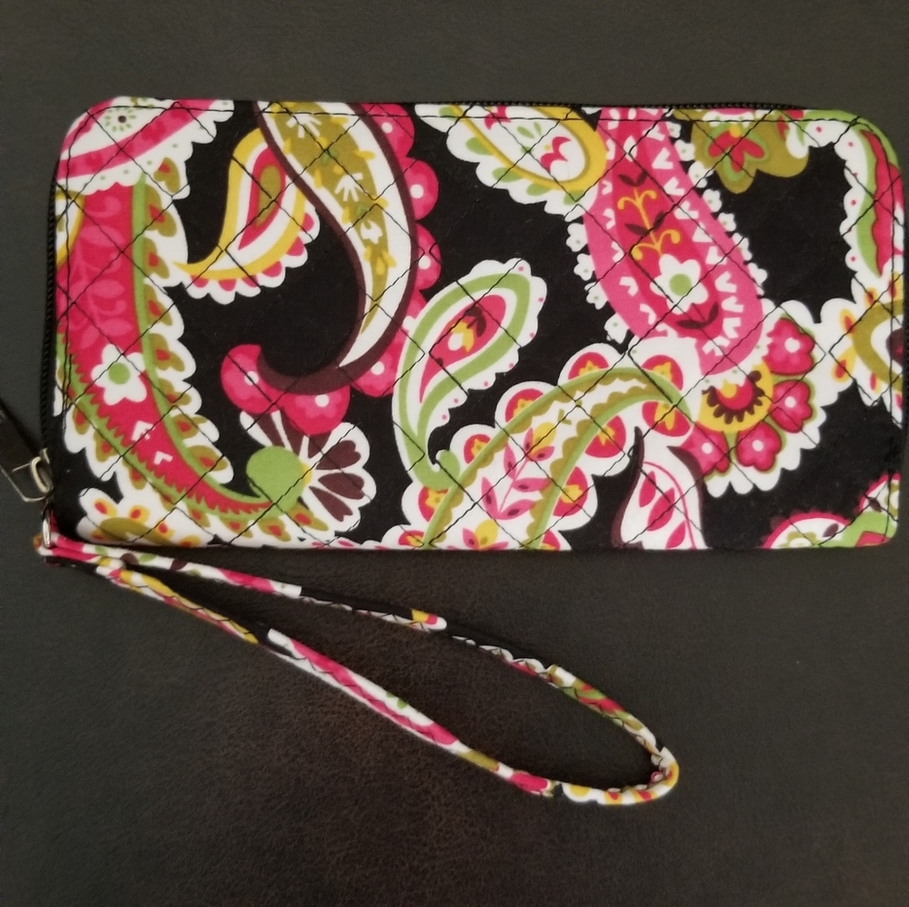 Ladies Black and Pink Wristlet Wallet